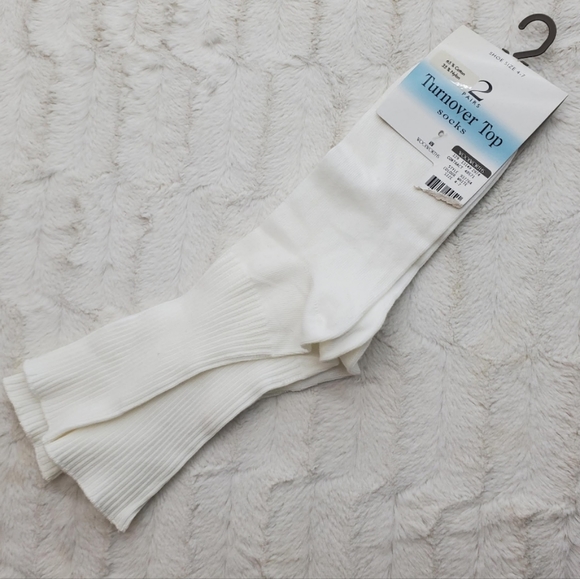 NWT Woolworth Women's Turnover Top Socks White Cotton Nylon US Shoe Size  4-7 - Picture 5 of 5